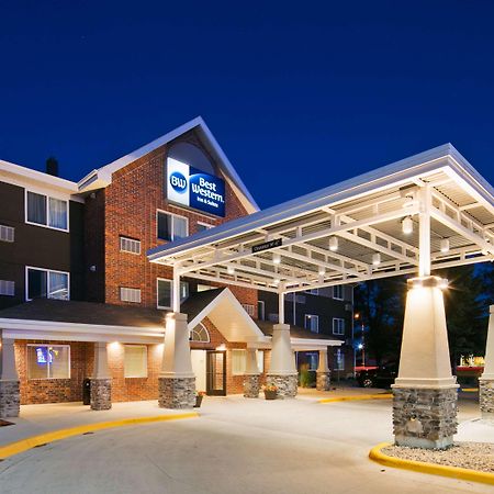 Best Western Harvest Inn & Suites Grand Forks Ngoại thất bức ảnh