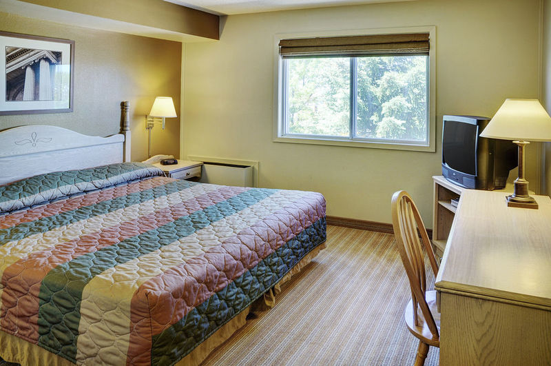 Best Western Harvest Inn & Suites Grand Forks Ngoại thất bức ảnh