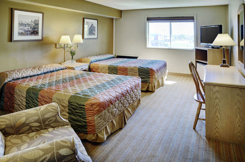 Best Western Harvest Inn & Suites Grand Forks Ngoại thất bức ảnh